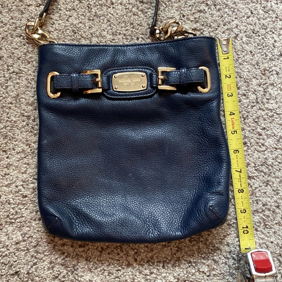 EUC Michael Kors Crossbody Bag - Picture 13 of 15